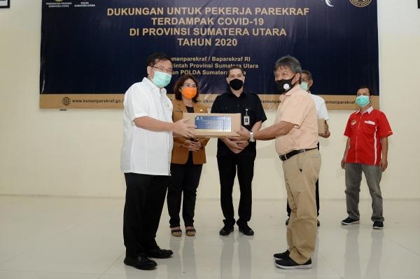 Pemerintah Salurkan 16.100 Paket Bantuan untuk Pelaku Pariwisata Sumut